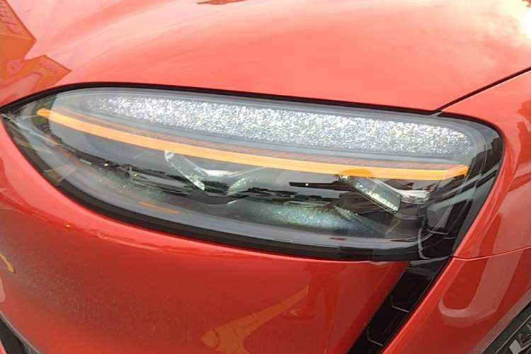 Used Hima AITO M6 2026 Model Range-Extended Max+ Four-Wheel Drive Left Front Headlight