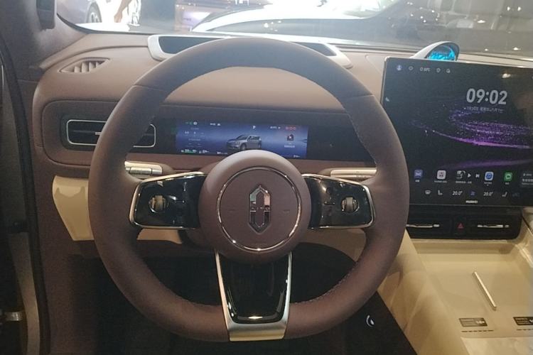 Used Hima AITO M6 2026 Model Range-Extended Max+ Four-Wheel Drive Steering Wheel