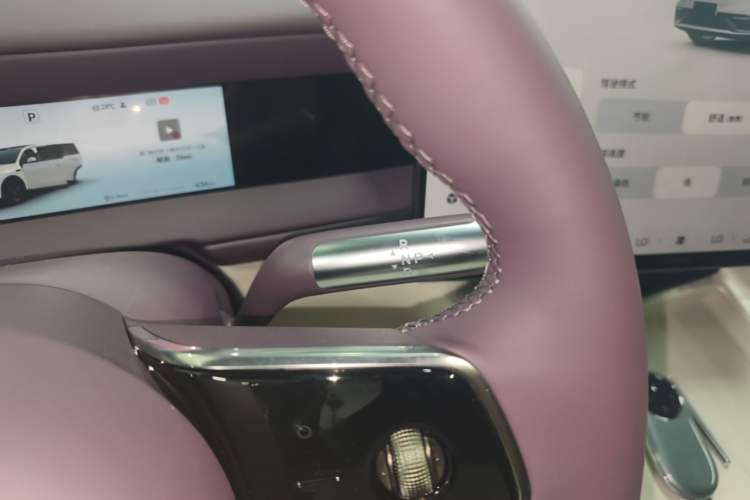 Used Hima AITO M6 2026 Model Pure Electric Max+ Long-Range Gear Lever