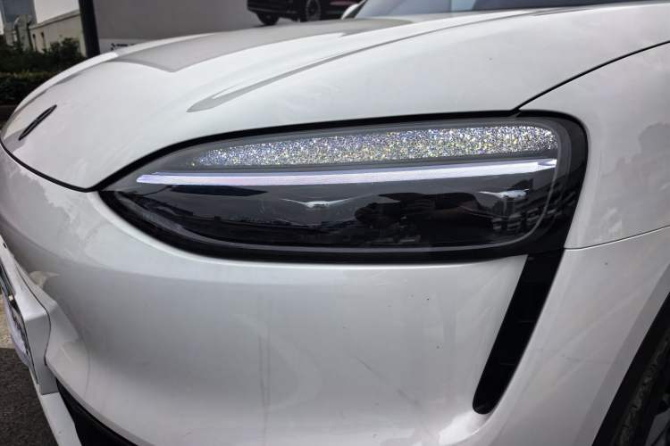 Used Hima AITO M6 2026 Model Pure Electric Max+ Long-Range Left Front Headlight