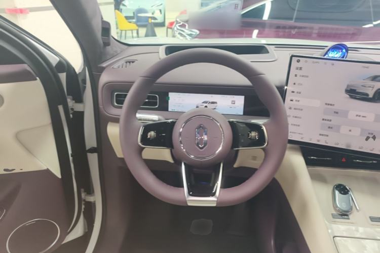 Used Hima AITO M6 2026 Model Pure Electric Max+ Long-Range Steering Wheel