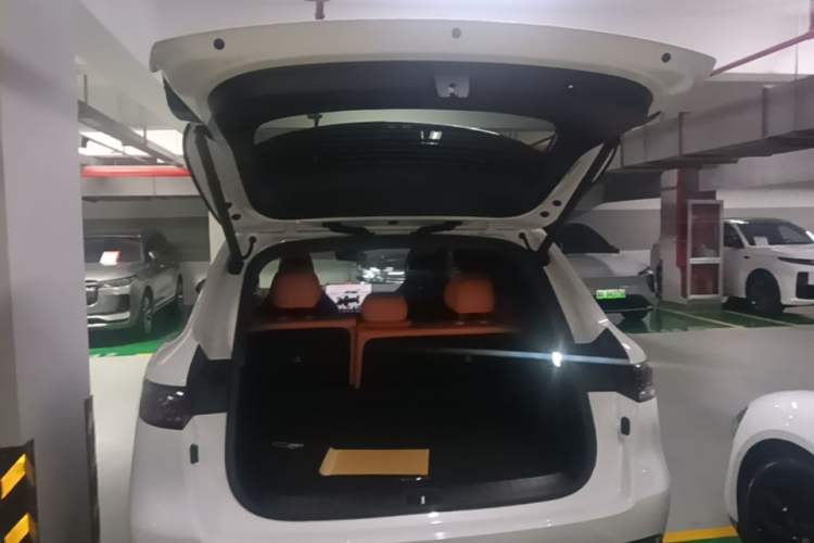 Used Hima AITO M6 2026 Model Range-Extended Max+ Four-Wheel Drive Trunk