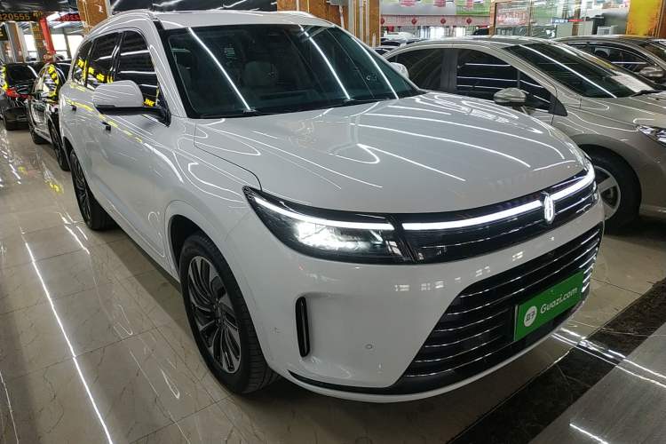Used Hima AITO M7 2022 1.5T Four-Wheel Drive Luxury Edition Front Right 45 Deg