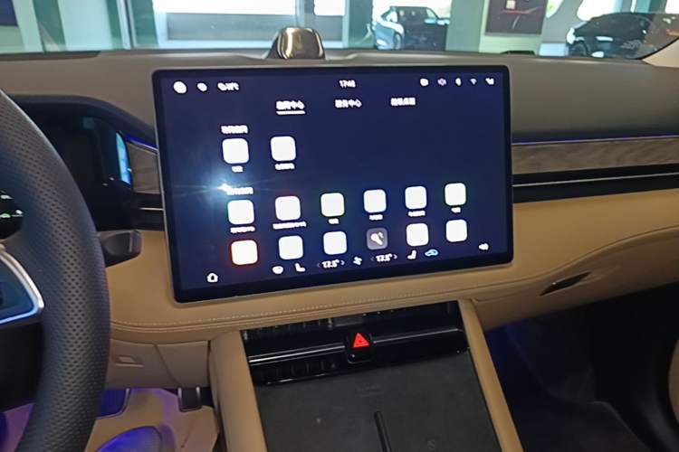 Used Hima AITO M7 2022 1.5T Four-Wheel Drive Luxury Edition Audio And AC Panel