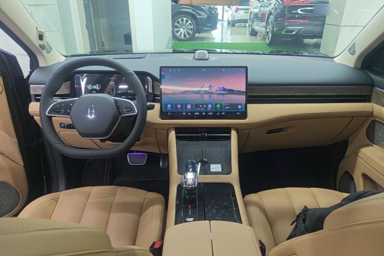 Used Hima AITO M7 2022 1.5T Four-Wheel Drive Luxury Edition Center Console