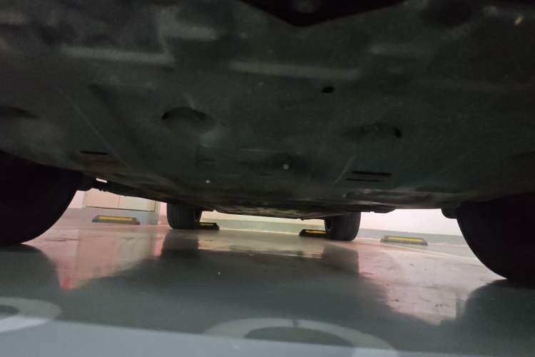 Used Hima AITO M7 2022 1.5T Four-Wheel Drive Flagship Edition Chassis Front