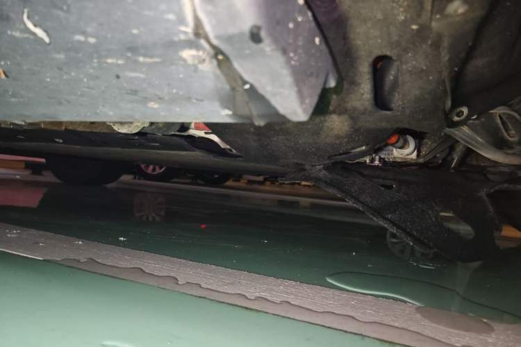Used Hima AITO M7 2022 1.5T Rear-Drive Comfort Edition Chassis Front Right