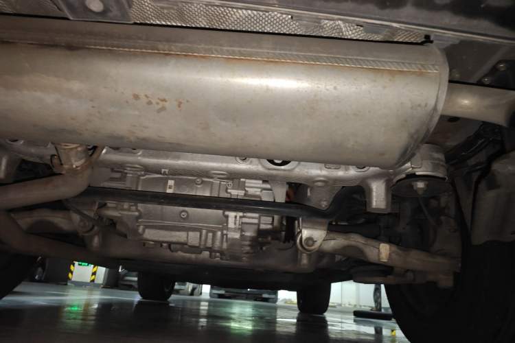 Used Hima AITO M7 2022 1.5T Four-Wheel Drive Luxury Edition Chassis Rear