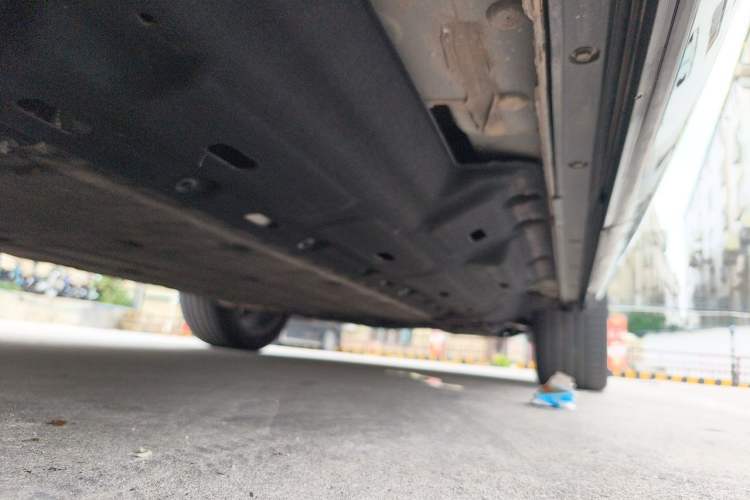 Used Hima AITO M7 2022 1.5T Four-Wheel Drive Luxury Edition Chassis Rear Right