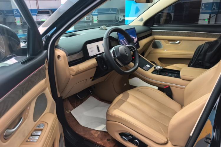 Used Hima AITO M7 2022 1.5T Four-Wheel Drive Luxury Edition Driver Seat