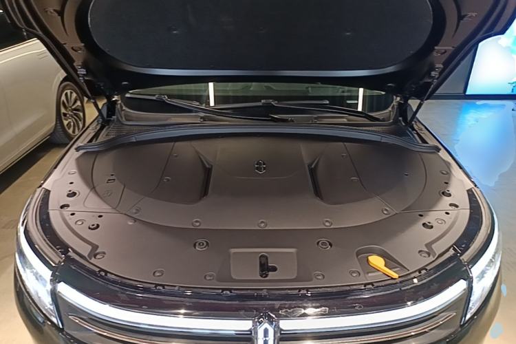 Used Hima AITO M7 2022 1.5T Four-Wheel Drive Luxury Edition Engine Bay