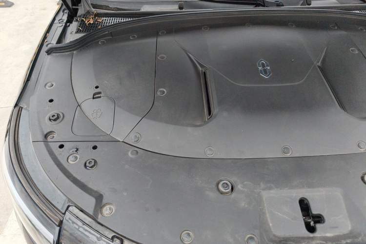 Used Hima AITO M7 2022 1.5T Four-Wheel Drive Luxury Edition Engine Bay Right