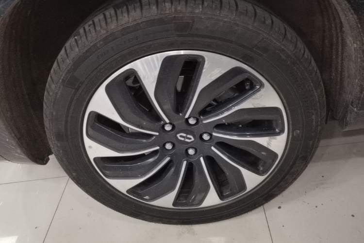 Used Hima AITO M7 2022 1.5T Rear-Drive Comfort Edition Exterior 5