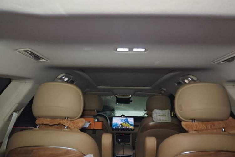 Used Hima AITO M7 2022 1.5T Rear-Drive Comfort Edition Headliner