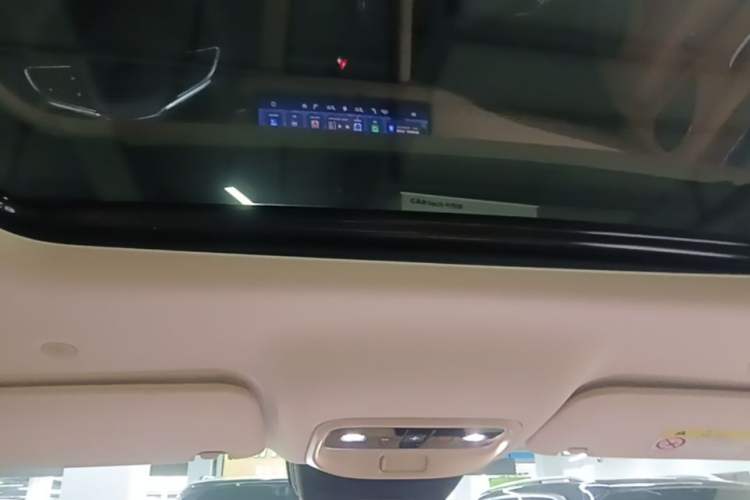 Used Hima AITO M7 2022 1.5T Four-Wheel Drive Flagship Edition Headliner