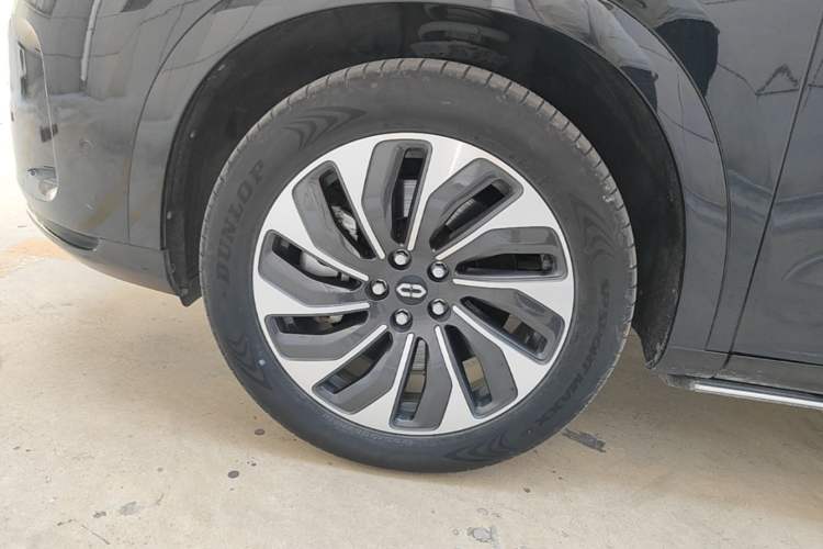Used Hima AITO M7 2022 1.5T Rear-Drive Comfort Edition Left Front Wheel Hub