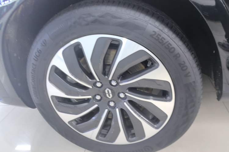 Used Hima AITO M7 2022 1.5T Rear-Drive Comfort Edition Left Front Wheel Hub