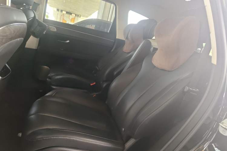 Used Hima AITO M7 2022 1.5T Rear-Drive Comfort Edition Left Rear Seat