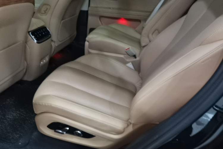 Used Hima AITO M7 2022 1.5T Rear-Drive Comfort Edition Left Rear Seat