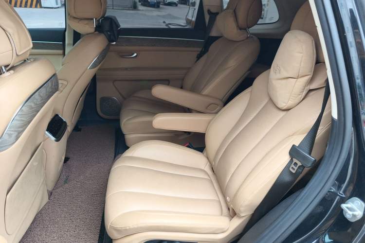Used Hima AITO M7 2022 1.5T Four-Wheel Drive Luxury Edition Left Rear Seat