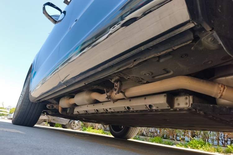 Used Hima AITO M7 2022 1.5T Four-Wheel Drive Flagship Edition Left Side Sill