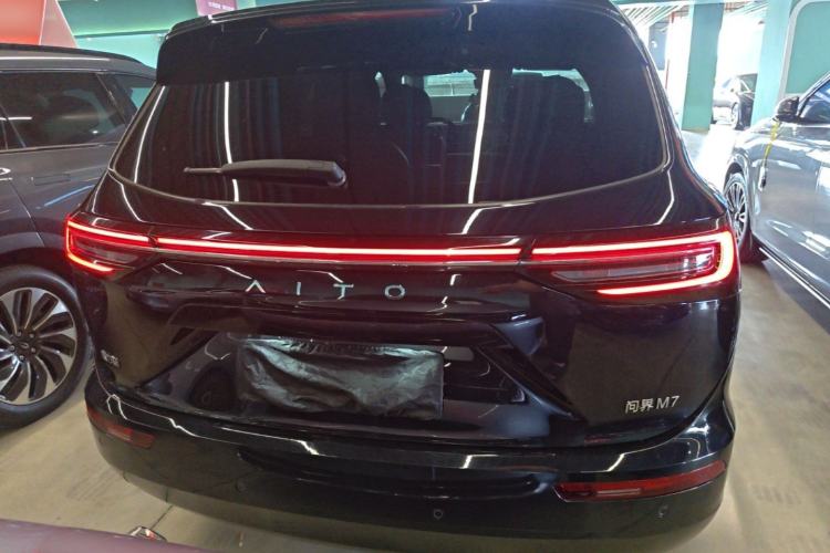Used Hima AITO M7 2022 1.5T Four-Wheel Drive Luxury Edition Rear