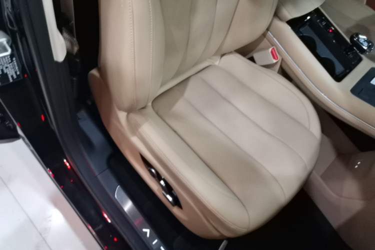 Used Hima AITO M7 2022 1.5T Rear-Drive Comfort Edition Right Front Seat