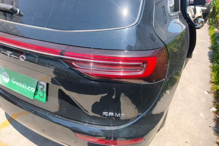 Used Hima AITO M7 2022 1.5T Four-Wheel Drive Flagship Edition Right Rear Taillight