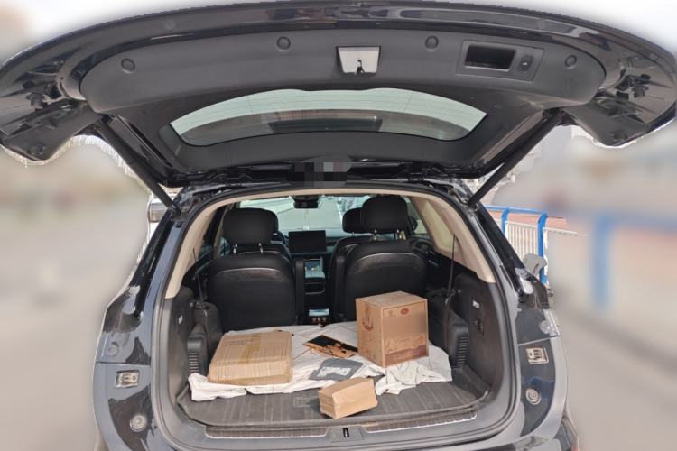 Used Hima AITO M7 2022 1.5T Rear-Drive Comfort Edition Trunk