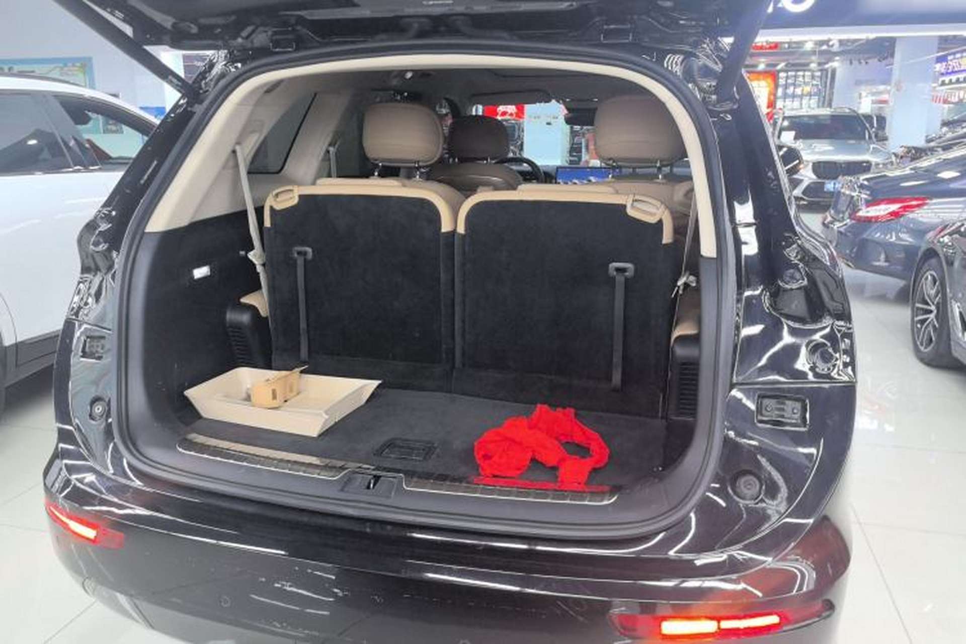 Used Hima AITO M7 2022 1.5T Rear-Drive Comfort Edition Trunk