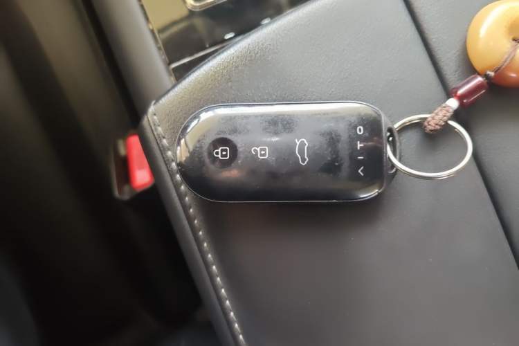 Used Hima AITO M7 2022 1.5T Rear-Drive Comfort Edition Vehicle Key
