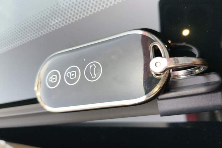 Used Hima AITO M7 2022 1.5T Rear-Drive Comfort Edition Vehicle Key