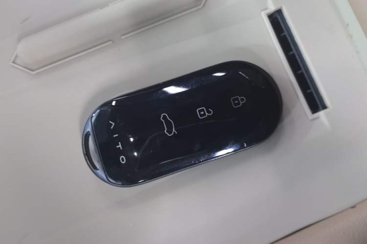 Used Hima AITO M7 2022 1.5T Rear-Drive Comfort Edition Vehicle Key