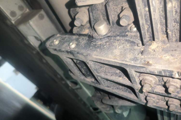 Used Hima AITO M7 2022 1.5T Four-Wheel Drive Luxury Edition Chassis Front Left