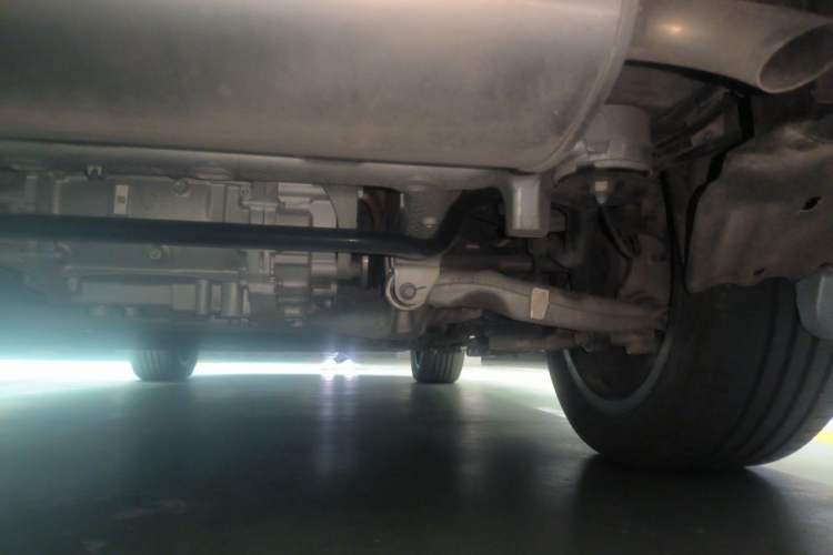 Used Hima AITO M7 2022 1.5T Four-Wheel Drive Luxury Edition Chassis Rear