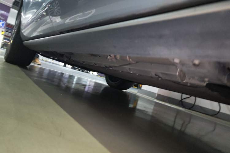 Used Hima AITO M7 2022 1.5T Four-Wheel Drive Flagship Edition Chassis Rear Left