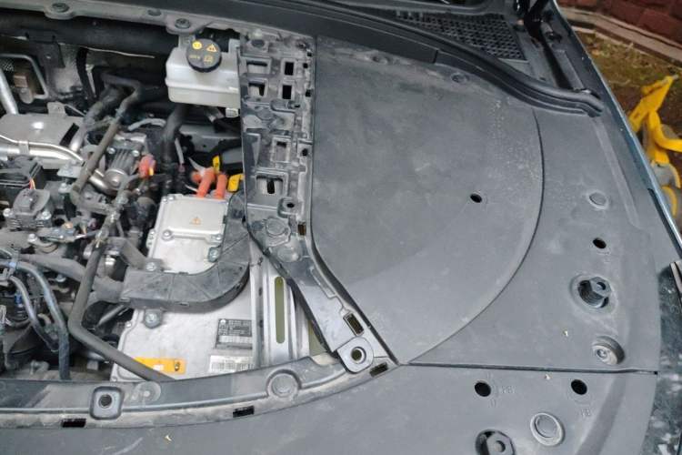 Used Hima AITO M7 2022 1.5T Four-Wheel Drive Luxury Edition Engine Bay Left