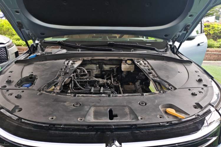 Used Hima AITO M7 2022 1.5T Four-Wheel Drive Luxury Edition Engine Bay