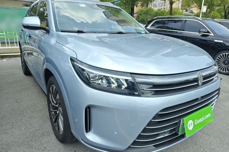 Used Hima AITO M7 2022 1.5T Four-Wheel Drive Luxury Edition Front Right 45 Deg