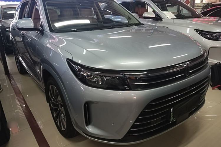 Used Hima AITO M7 2022 1.5T Four-Wheel Drive Luxury Edition Front Right 45 Deg