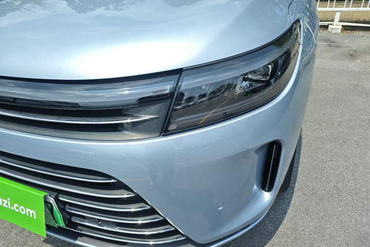 Used Hima AITO M7 2022 1.5T Four-Wheel Drive Luxury Edition Left Front Headlight