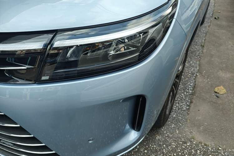 Used Hima AITO M7 2022 1.5T Four-Wheel Drive Luxury Edition Left Front Headlight