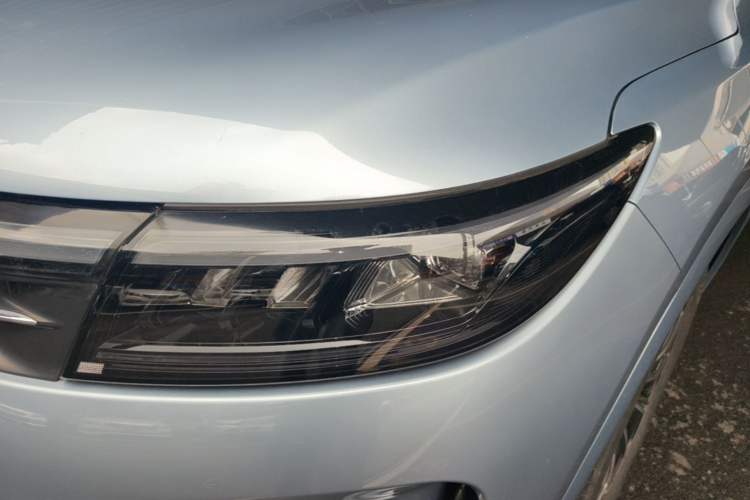 Used Hima AITO M7 2022 1.5T Four-Wheel Drive Luxury Edition Left Front Headlight