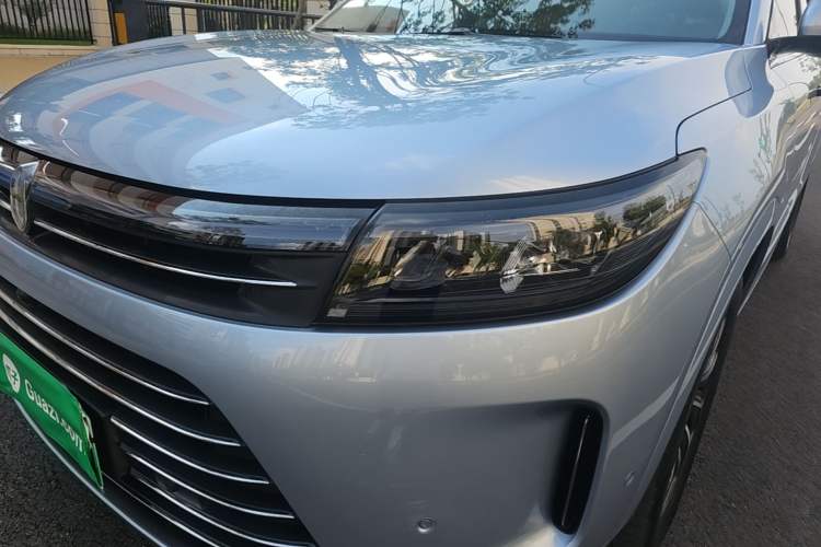 Used Hima AITO M7 2022 1.5T Four-Wheel Drive Luxury Edition Left Front Headlight