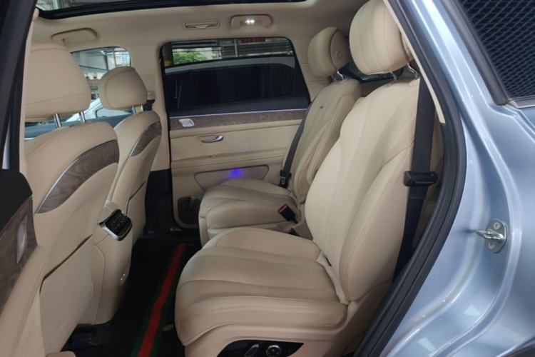 Used Hima AITO M7 2022 1.5T Four-Wheel Drive Luxury Edition Left Rear Seat