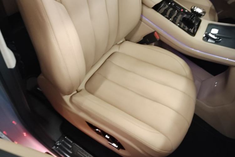 Used Hima AITO M7 2022 1.5T Four-Wheel Drive Luxury Edition Right Front Seat