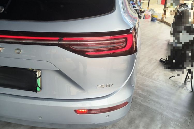 Used Hima AITO M7 2022 1.5T Four-Wheel Drive Luxury Edition Right Rear Taillight