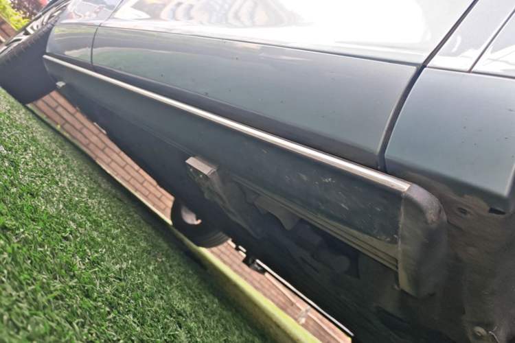 Used Hima AITO M7 2022 1.5T Four-Wheel Drive Luxury Edition Right Side Sill