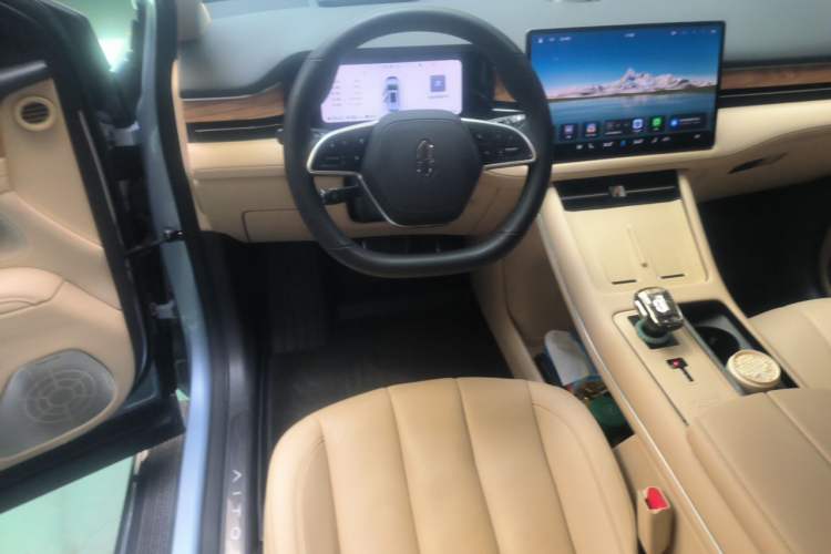 Used Hima AITO M7 2022 1.5T Four-Wheel Drive Luxury Edition Steering Wheel