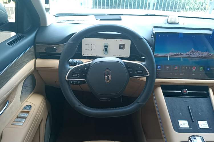 Used Hima AITO M7 2022 1.5T Four-Wheel Drive Luxury Edition Steering Wheel